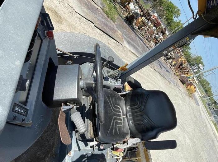 Used 2008 JOHN DEERE 210LJ BOX BLADE TRACTOR