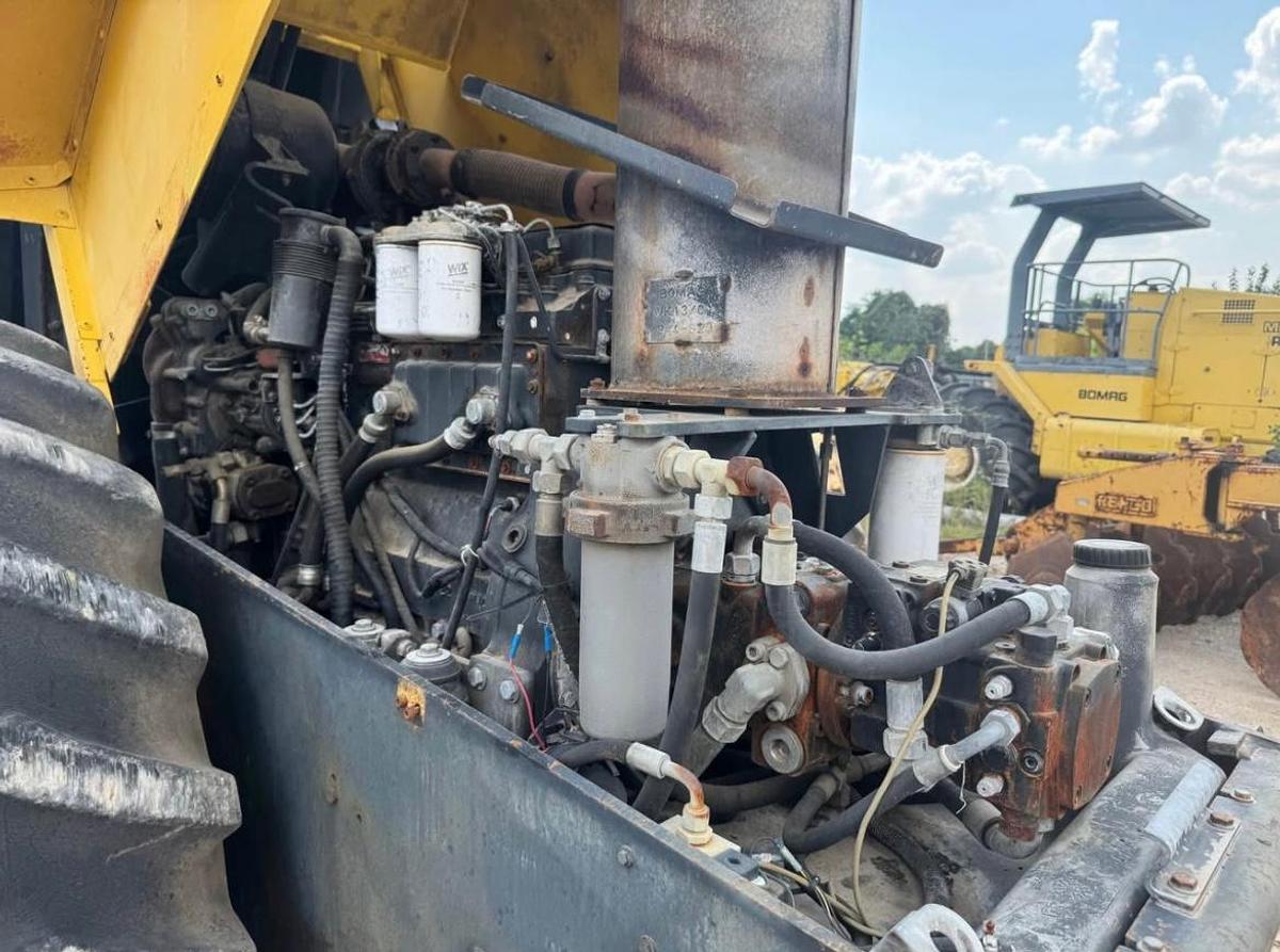 Used 2001 BOMAG BW211 PD3 COMPACTOR