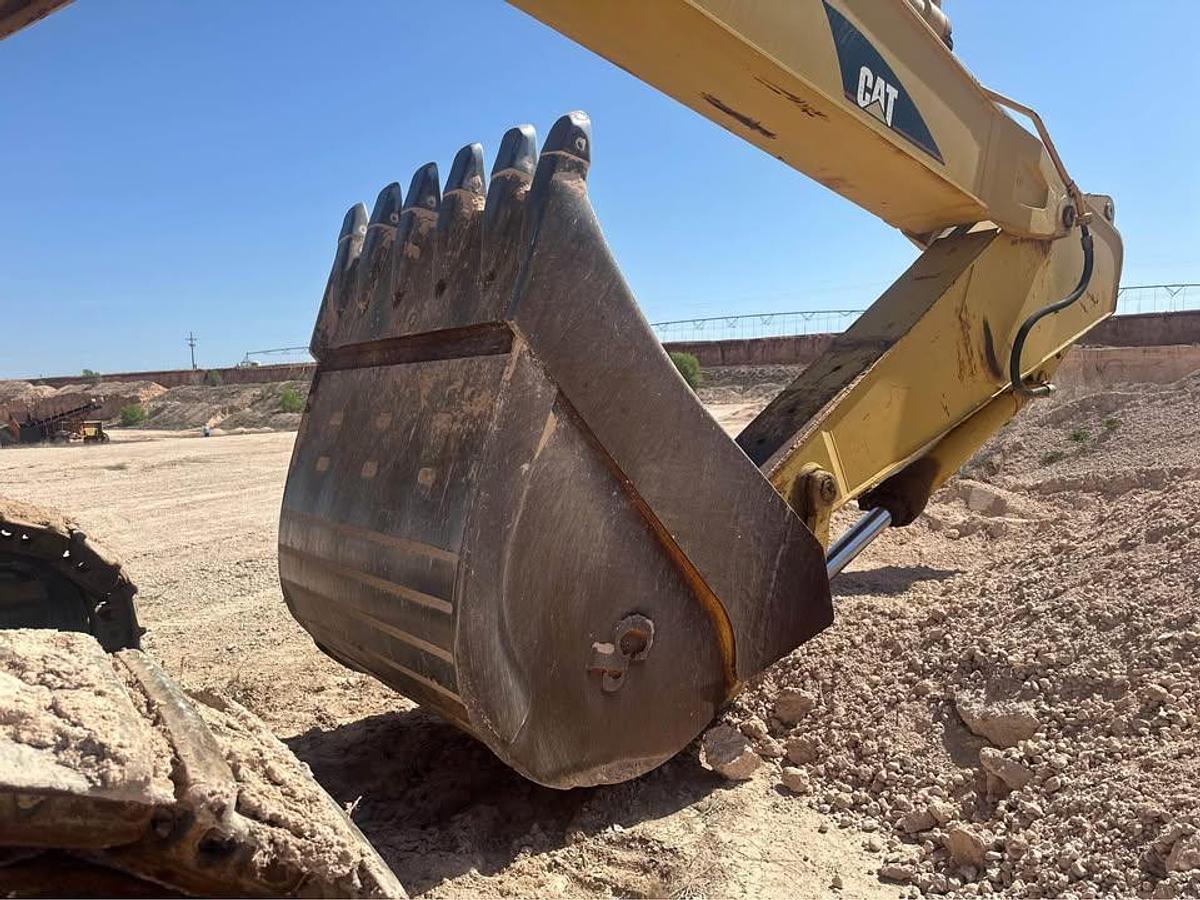 Used CAT 375B