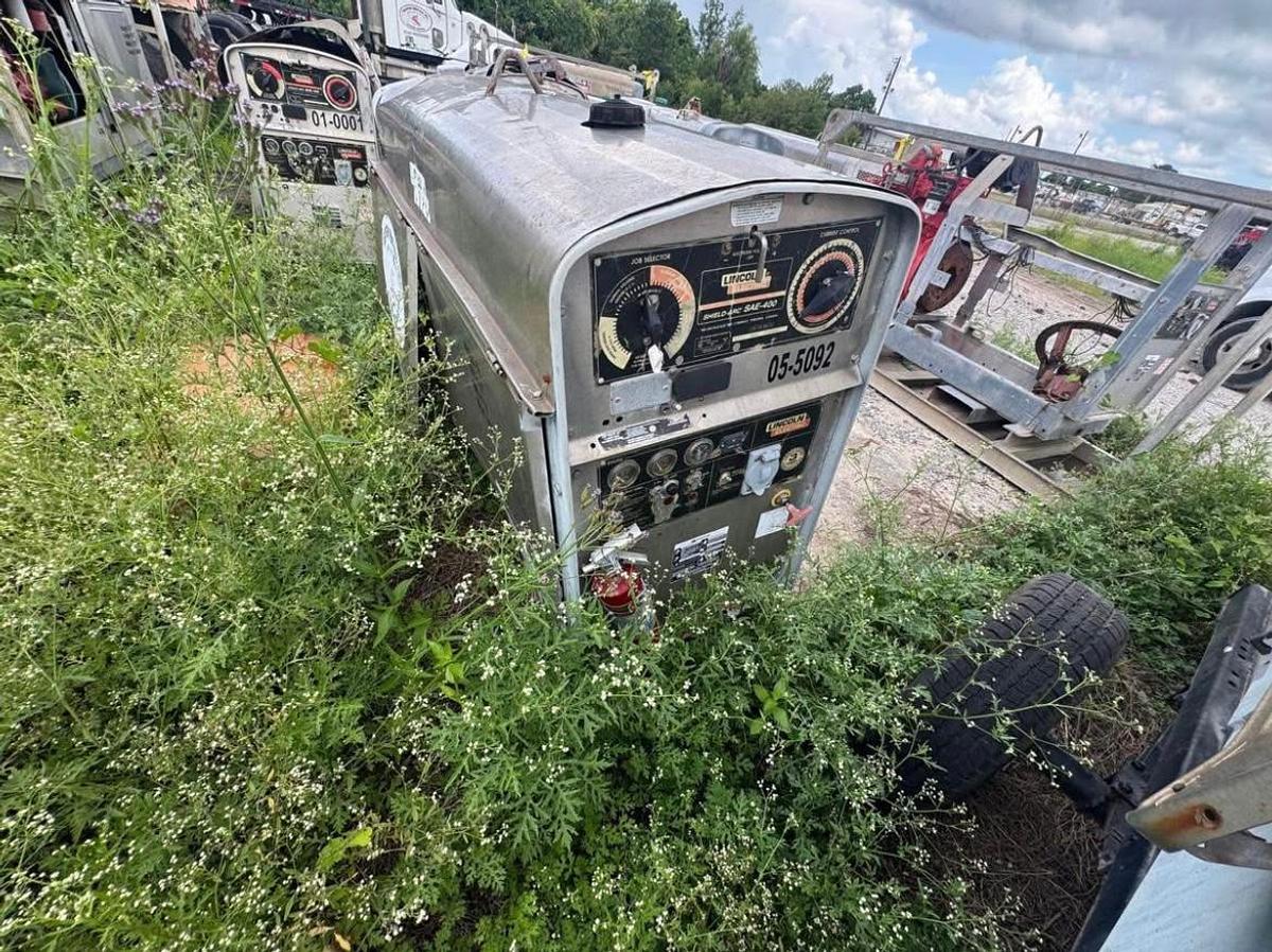 Used LINCOLN WELDERS 400 AMP