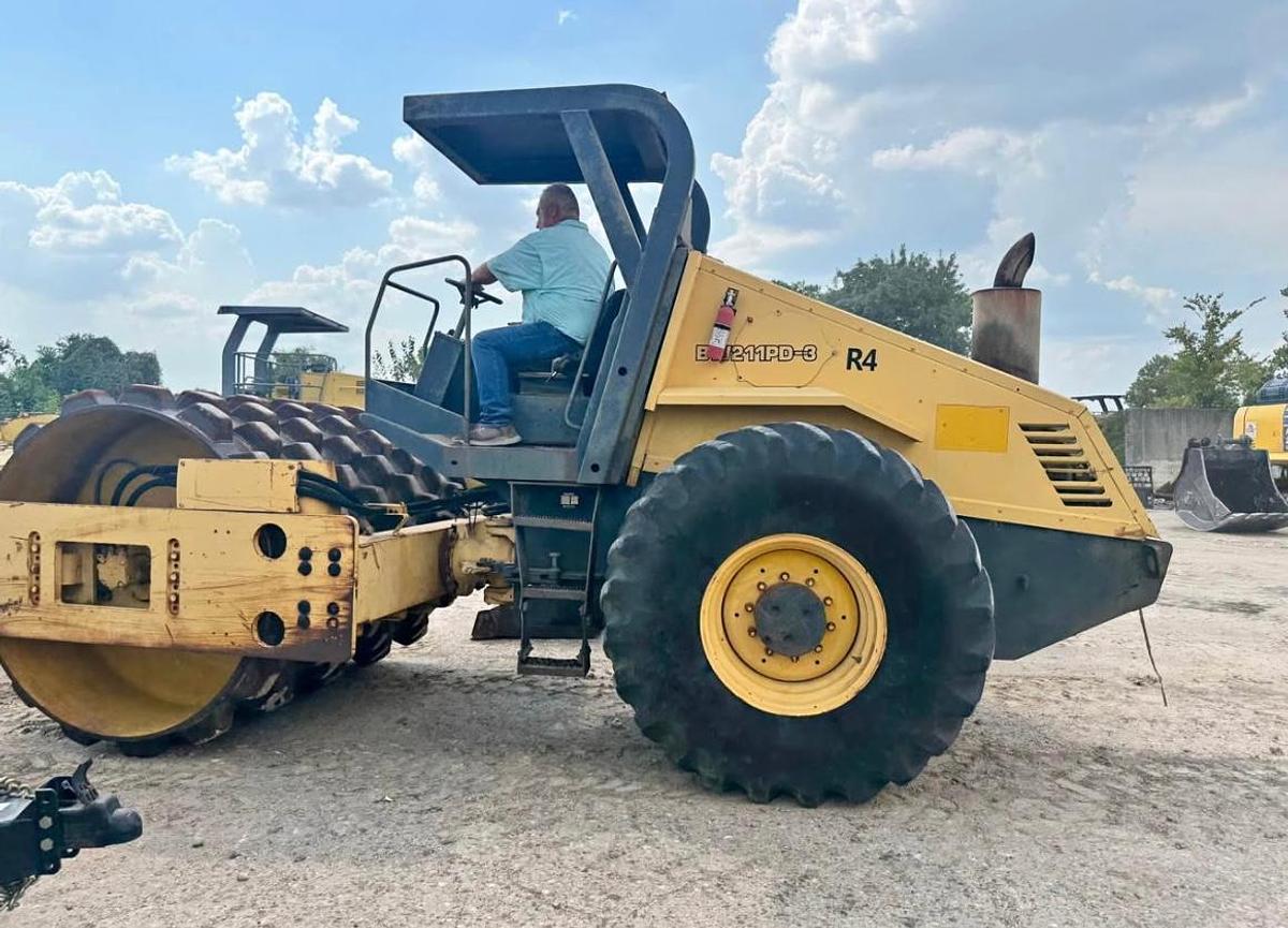 Used 2001 BOMAG BW211 PD3 COMPACTOR