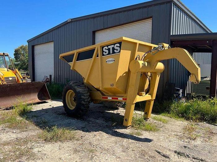Used 2003 CAT 446B TRACTOR QUAD PLUS