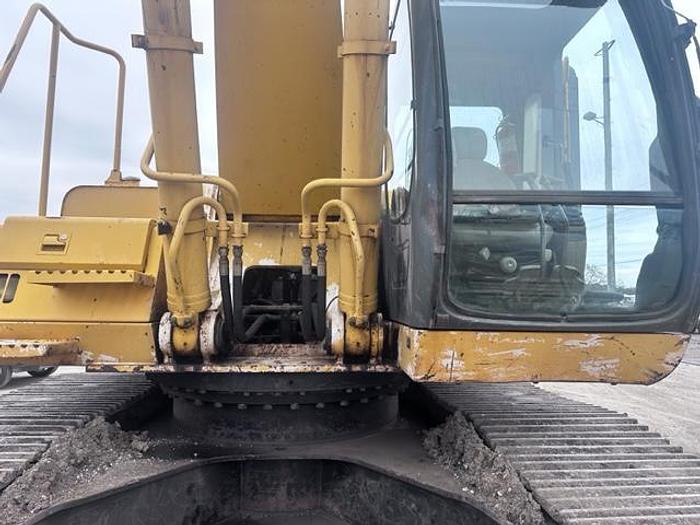 Used 2006 JOHN DEERE 330C LC EXCAVATOR