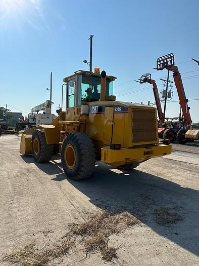 Used 2003 CAT 938G