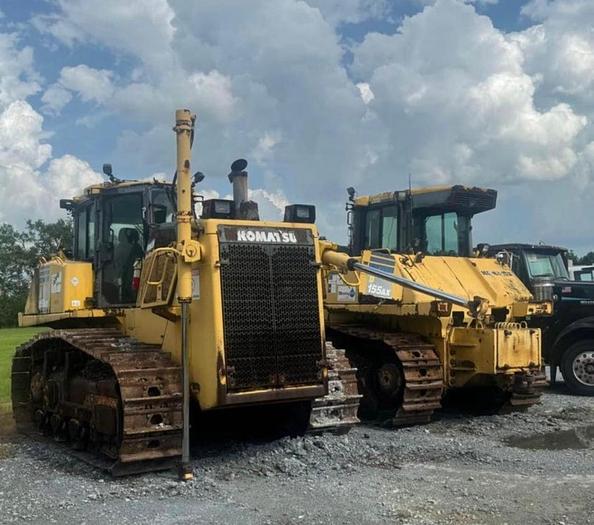 Used PAIR OF 2016 KOMATSU D155 AX-8