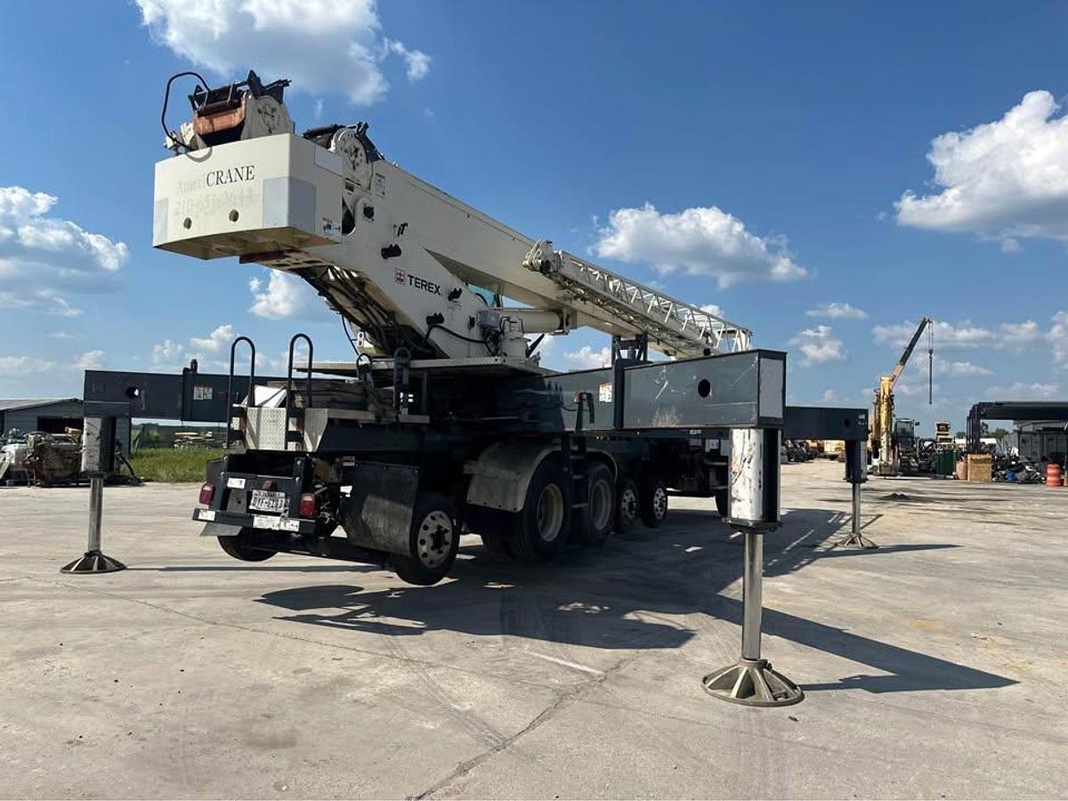 Used 2015 TEREX CROSSOVER 4500L 45TON