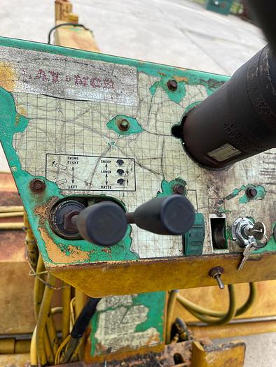 Used LAYMORE 8 HC BROOM