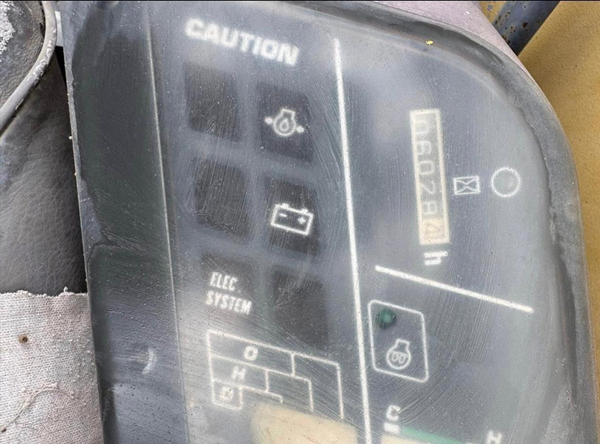 Used 1998 KOMATSU PC 128UU-1E