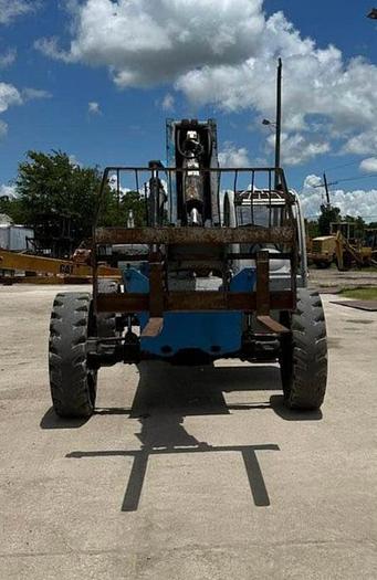 Used 2007 GENIE GTH-844 TELEHANDLER