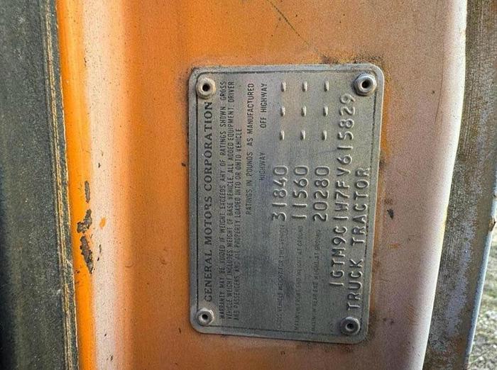 Used 1992 GMC TRUCK WITH END DUMP TRAILER