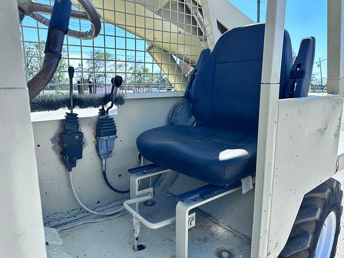 Used SANDERSON TELEPORTER FORKLIFT