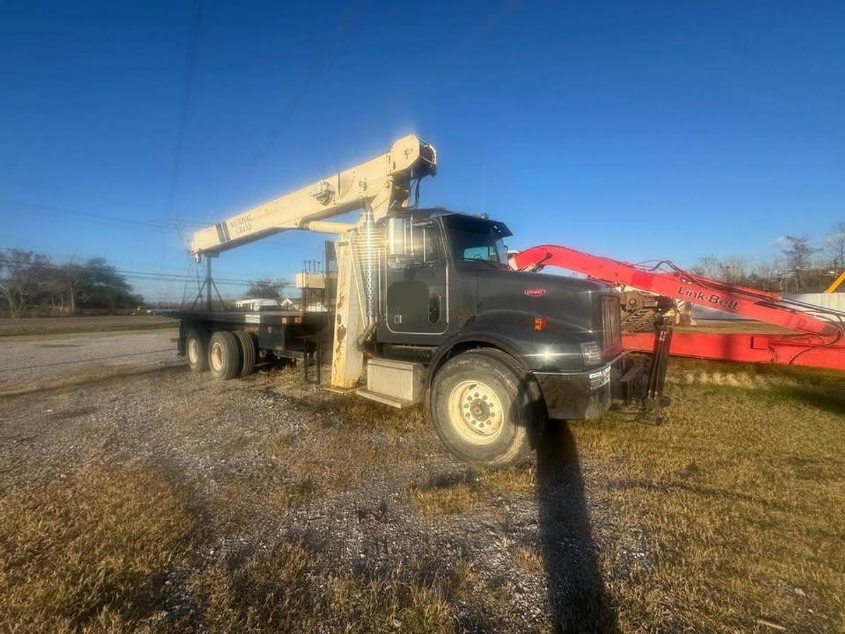 Used 2004 NATIONAL 800D SERIES BOOM TRUCK ON PETERBILT PB330