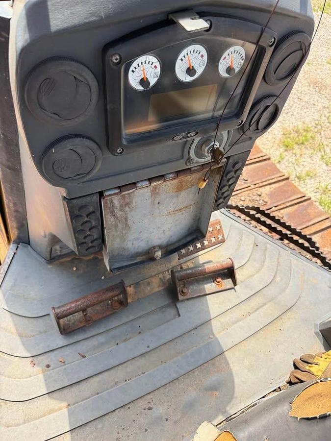 Used 2010 CAT D5K LGP DOZER