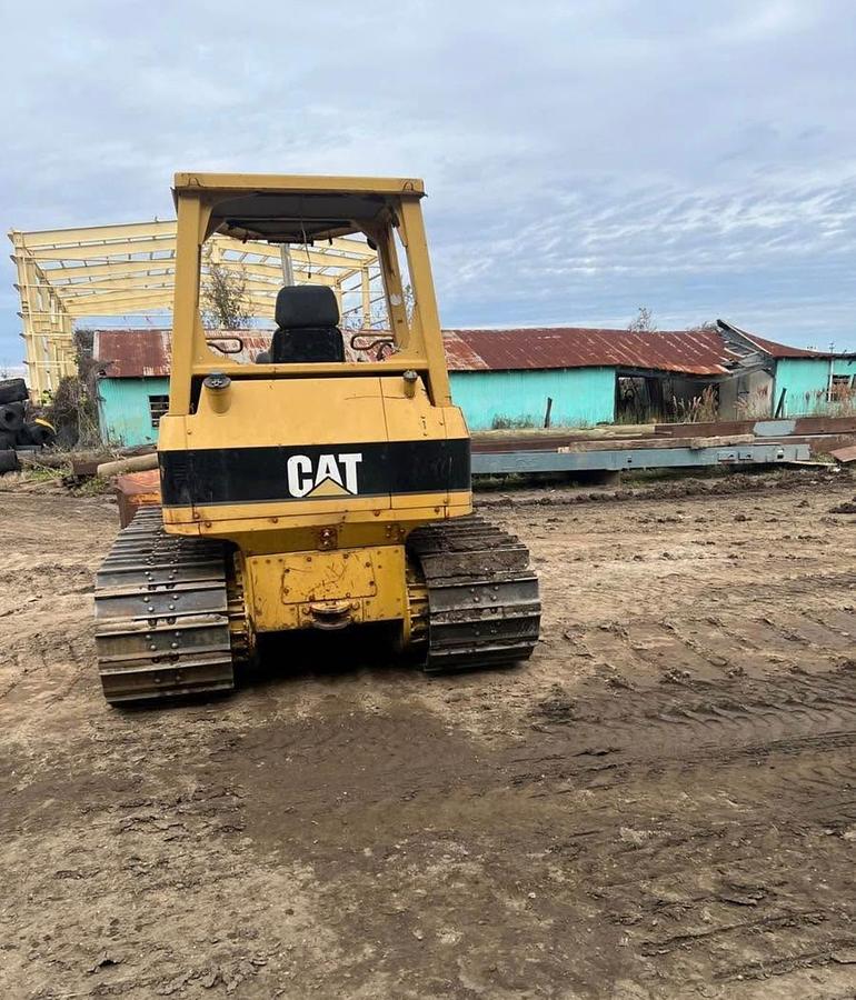 Used 2006 CAT D5G LGP