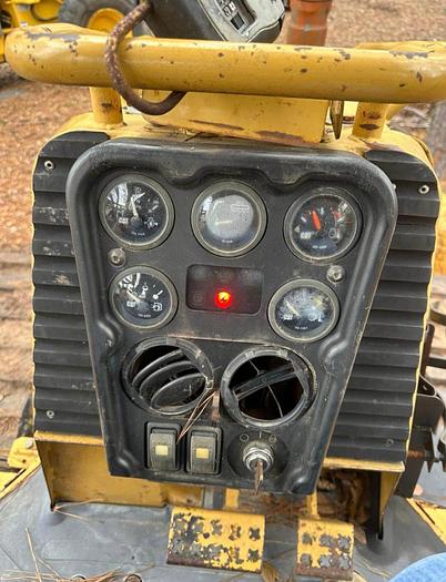 Used 2002 CAT D3G LGP DOZER