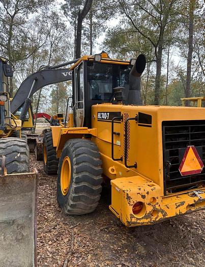 Used 2005 HYUNDAI HL 740-7 WHEEL LOADER