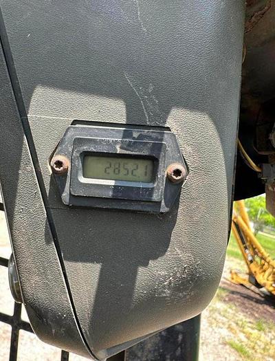 Used 2007 CAT 236B SKID LOADER