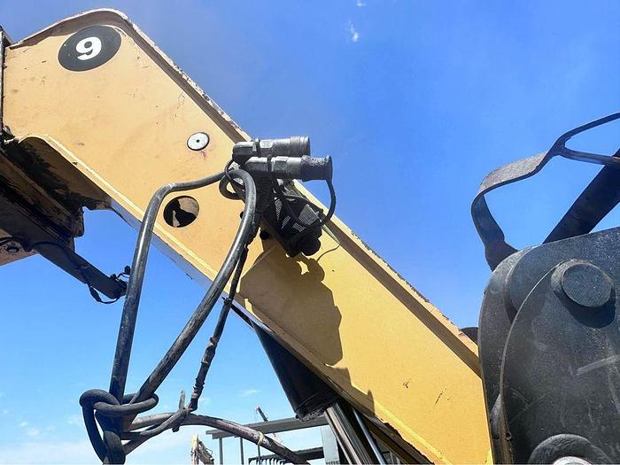 Used 2011 CAT TL943 TELEHANDLER