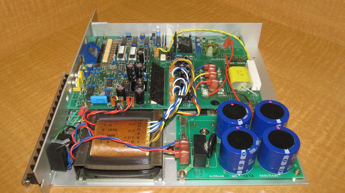 New Giken AC-Servo Nutrunner Drive Unit AU3504N110 AU3504 N110 TMRO