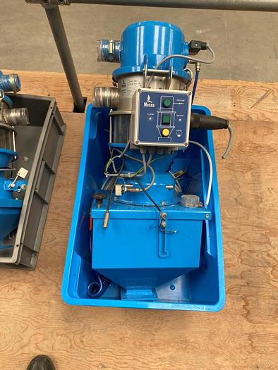 Used 2000 Netstal Synergy S-1750-900 Moulding Machine