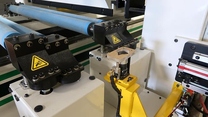 C.R. ONSRUD Roller Hold Down CNC 98RH18