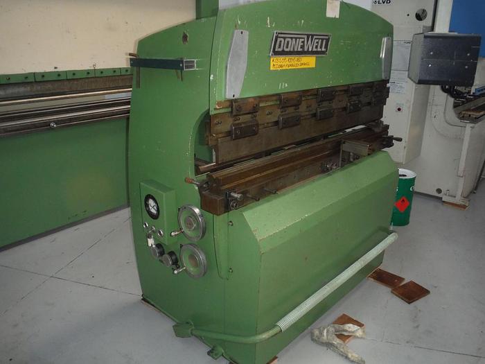 D'occasion PLOOIBANK HYDRAULISCH DONEWELL