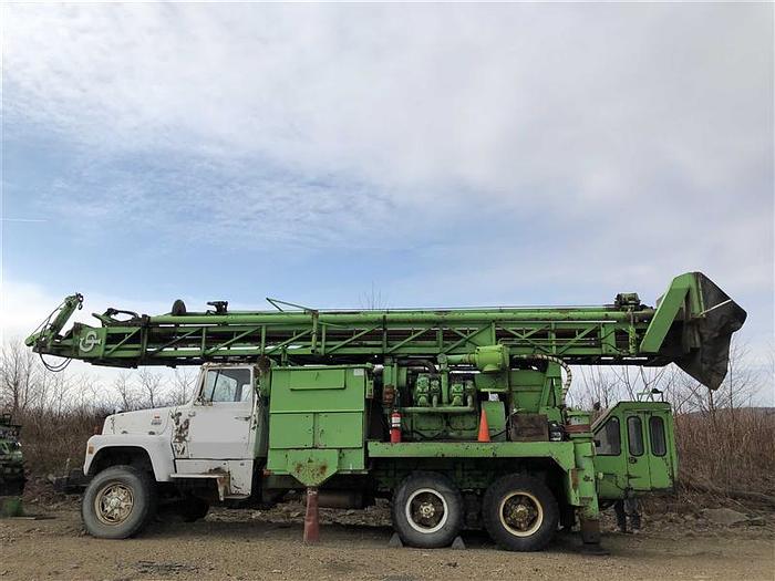 Used 1981 Chicago Pneumatic T650 Drill Rig