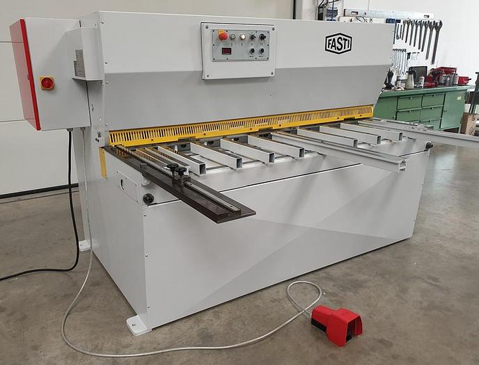 Gebraucht Hydraulische Tafelschere Fasti 509-20-4