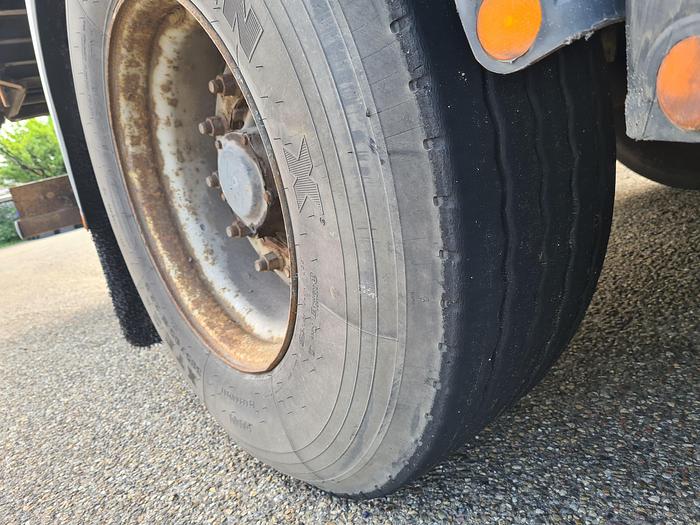 Used 2007 Montracon 3 axle / air suspension / ROR