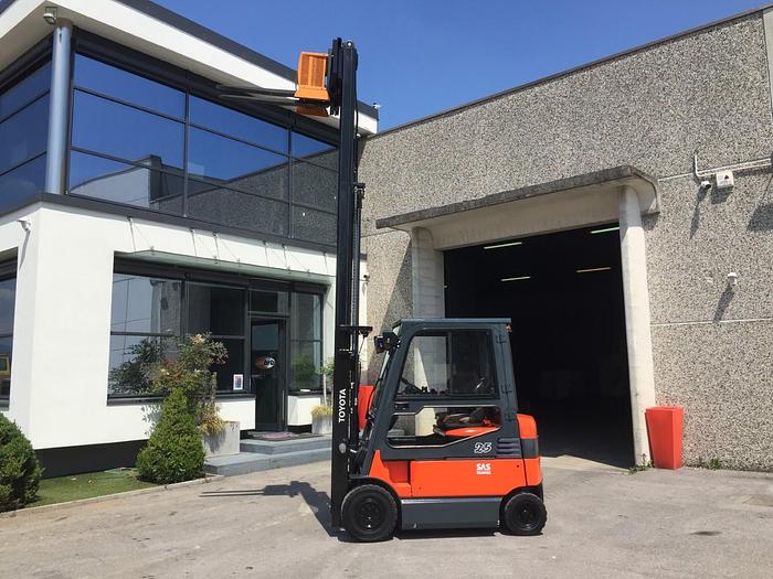 Used 2012 TOYOTA 7FBMF 25