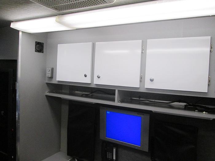 Used 2005 Farber Specialty Command Center Trailer