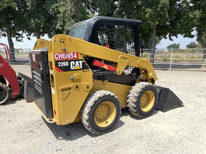 Used 2018 CAT 226D