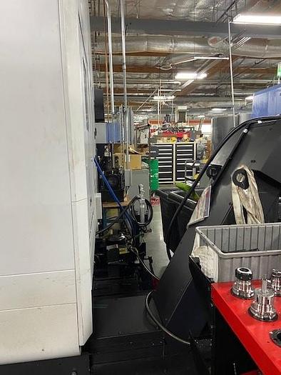 Used 2017 DOOSAN VCF 850LSR 5-Axis Vertical Machining Center