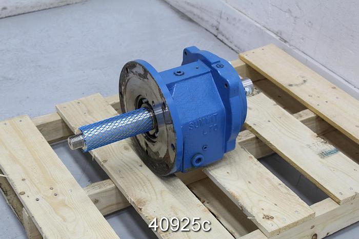 Unused Goulds 3196 LTX Power End #40925