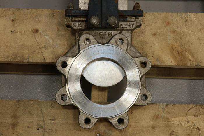 Used Fabri-Valve 4" Hand Operated Knife Gate Valve #44250