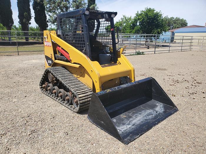 Used 2008 CAT 247B2