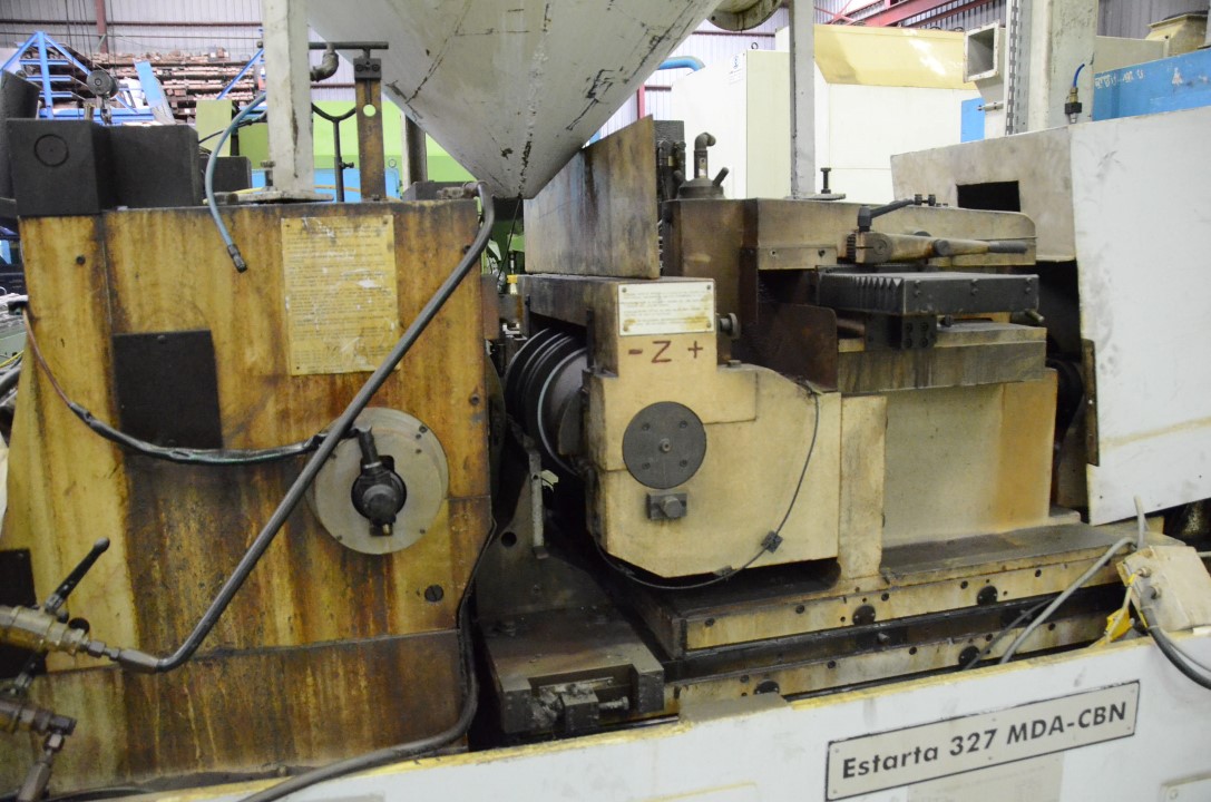 Usado 1999 ESTARTA 327 CNC Rectificadoras sin centros #4401