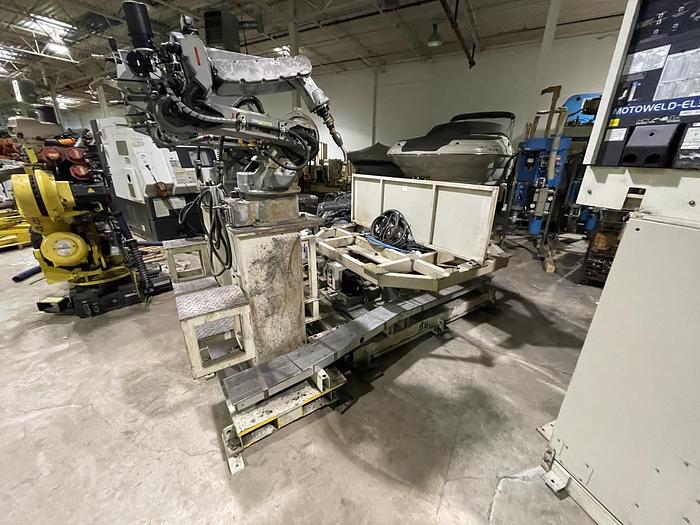 Used MOTOMAN EA1400N DUAL ARM ROBOTIC MIG WELDING CELL WITH 11,000 LB CAPACITY A/B SIDED INDEX TABLE