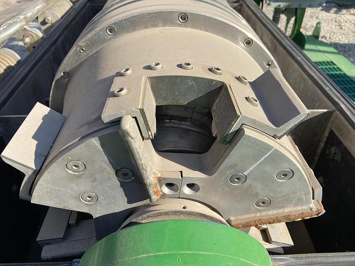 Used 2014 Hutchison Hayes 5500 Standard