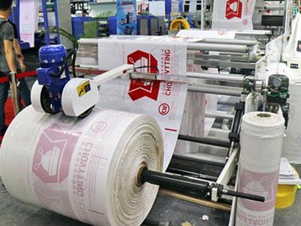 2026 Chovyting Fully Automatic Draw Tape Garbage Bag Making Machine CW-1000PG+OR