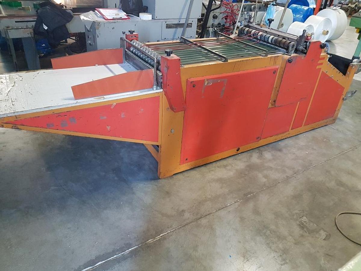 Used Öz-Mak universal bag cutting machine
