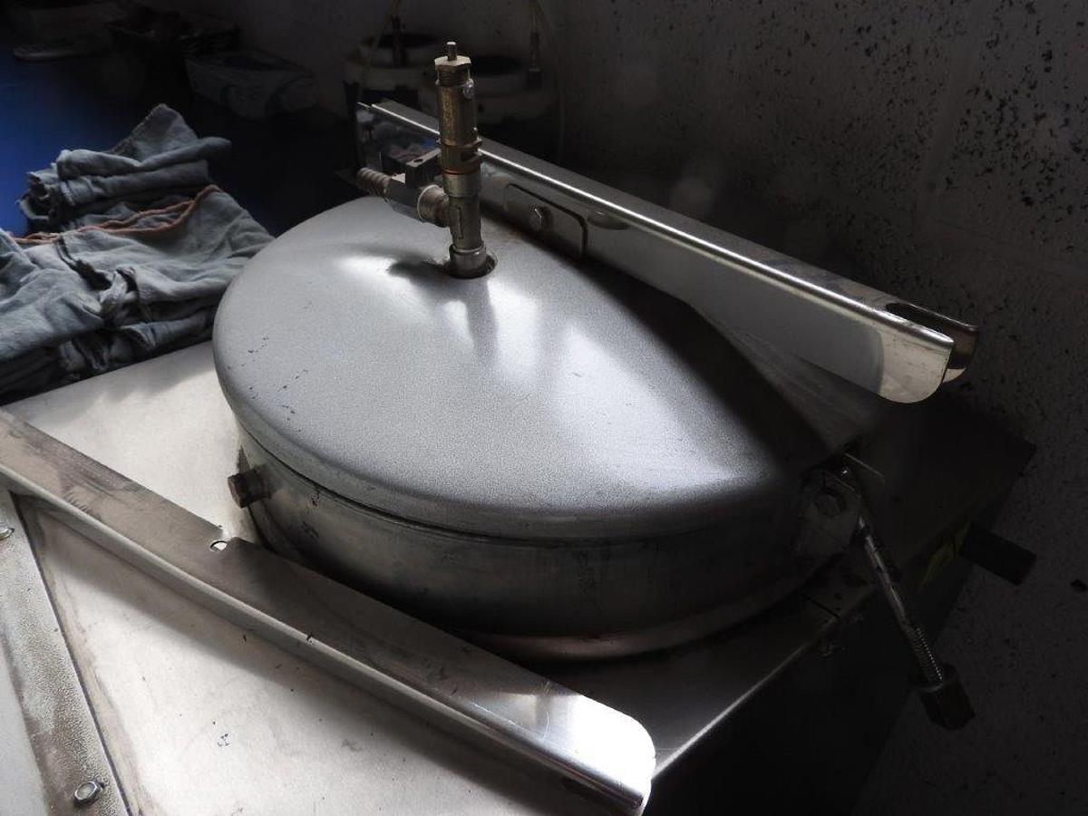 Used IST ink tray cleaning unit