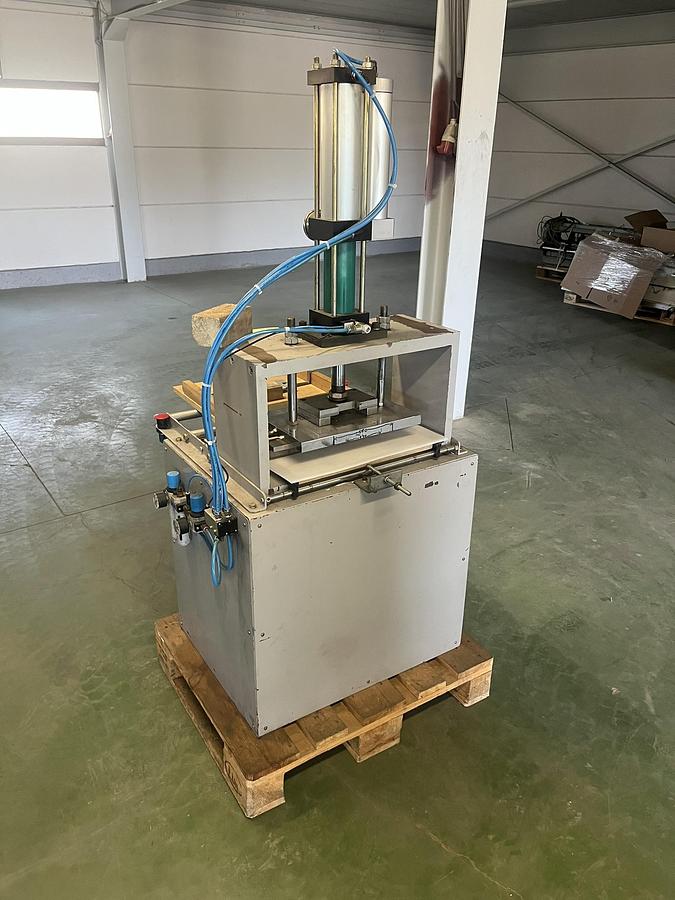 Gebruikt De Bernardi PlastiMac 402A