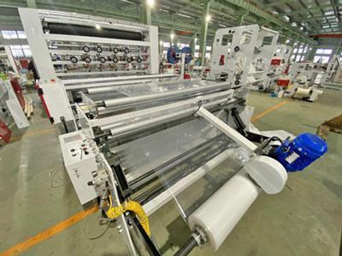 2026 Chovyting CW-1100BS5+AP High Speed Calendar Bag Making Machine