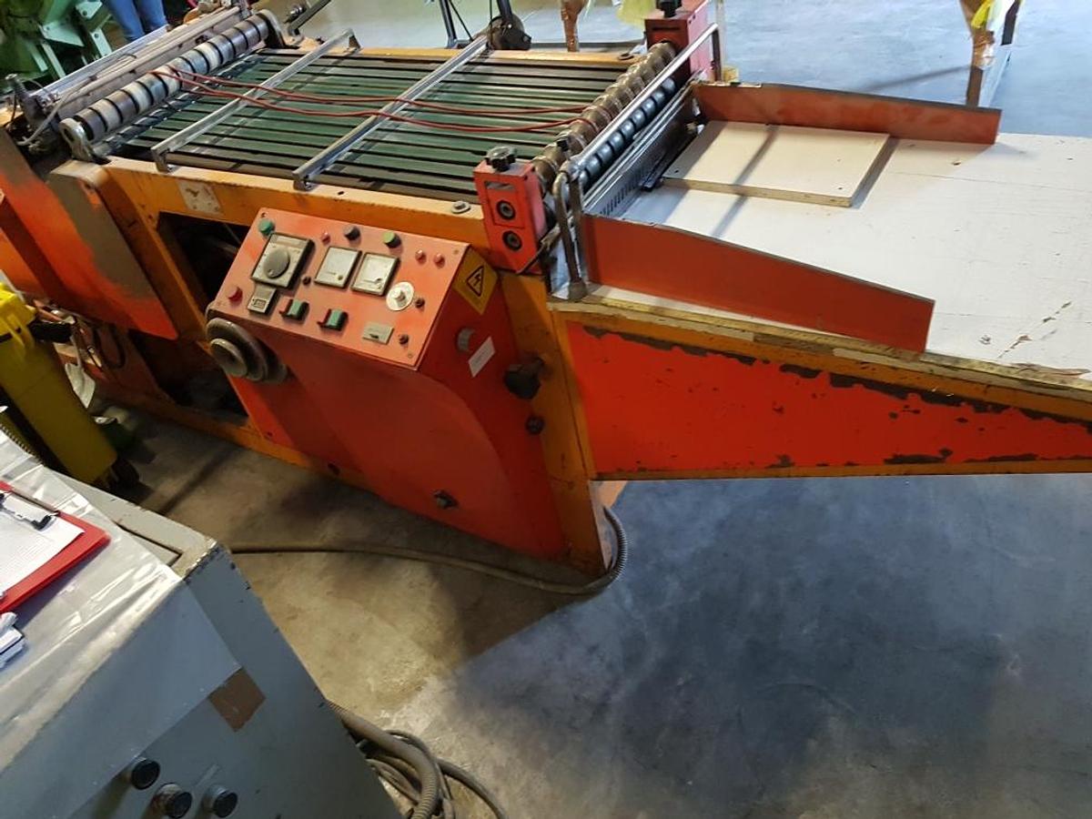 Used Öz-Mak universal bag cutting machine