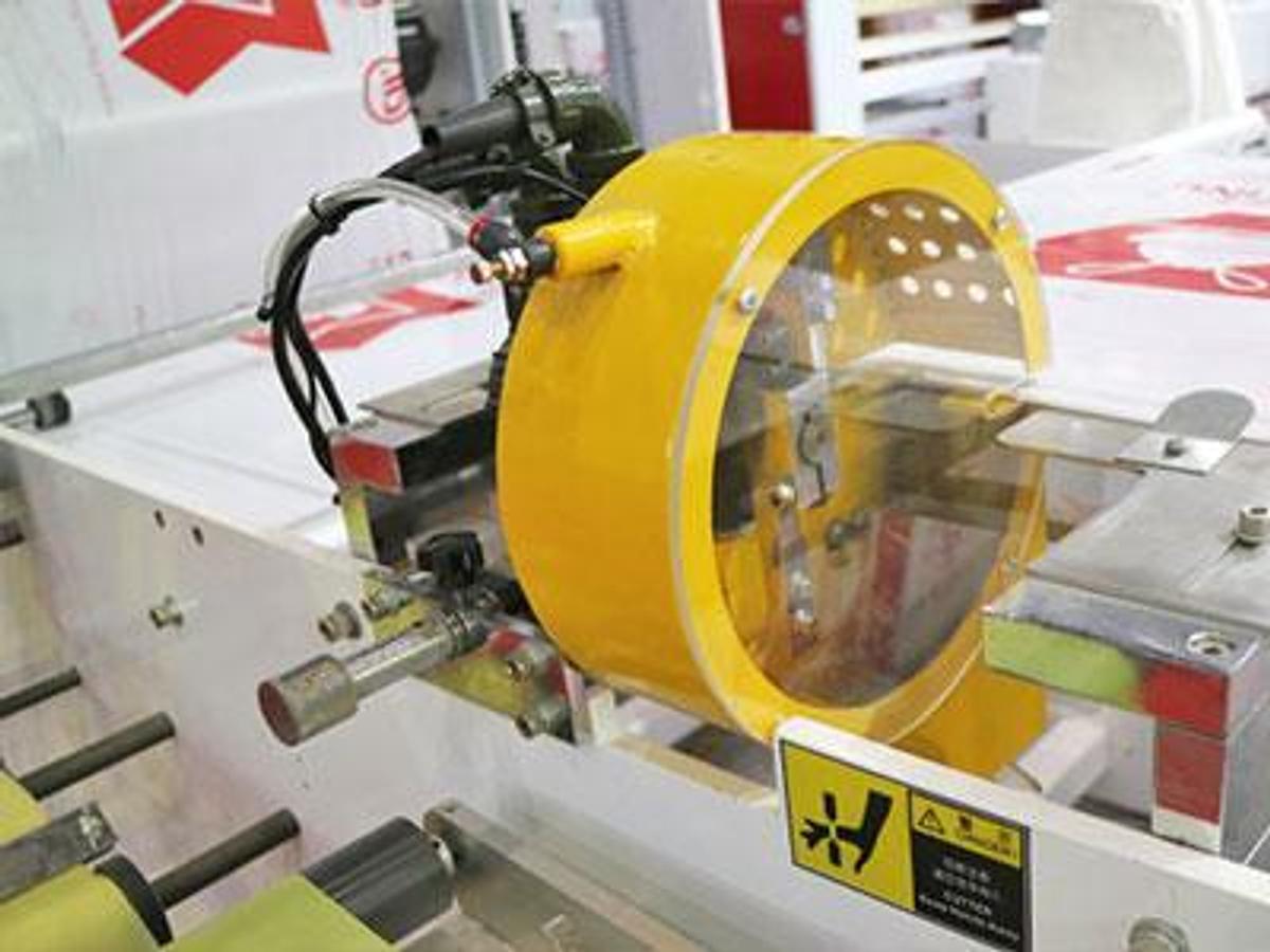 2026 Chovyting Fully Automatic Draw Tape Garbage Bag Making Machine CW-1000PG+OR