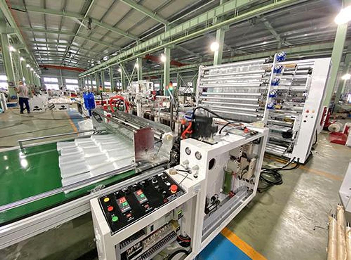 CW-1100BS5+AP High Speed Calendar Bag Making Machine