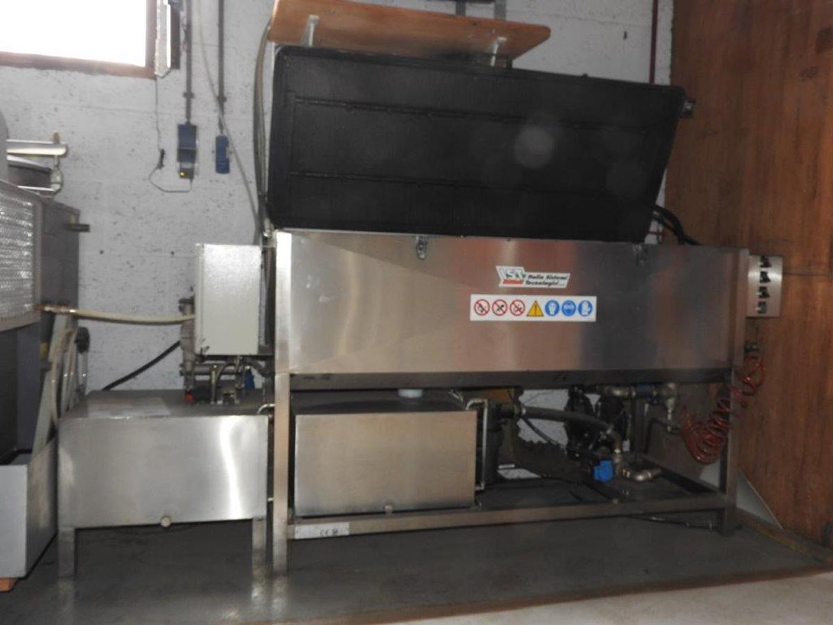 Used IST ink tray cleaning unit