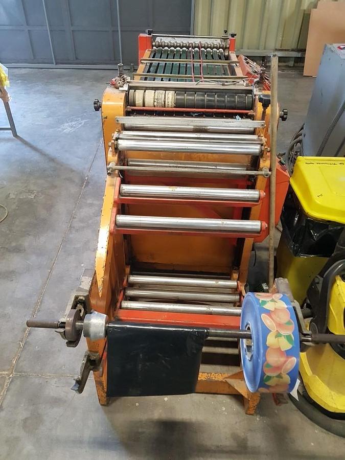 Used Öz-Mak universal bag cutting machine