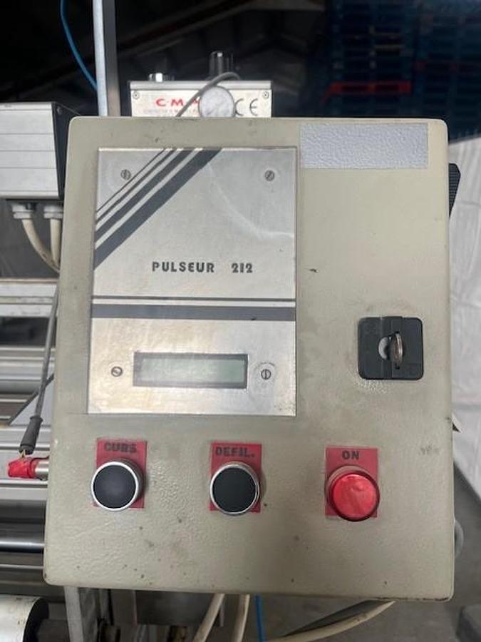 Gebruikt C.M.P. punching-eenheid